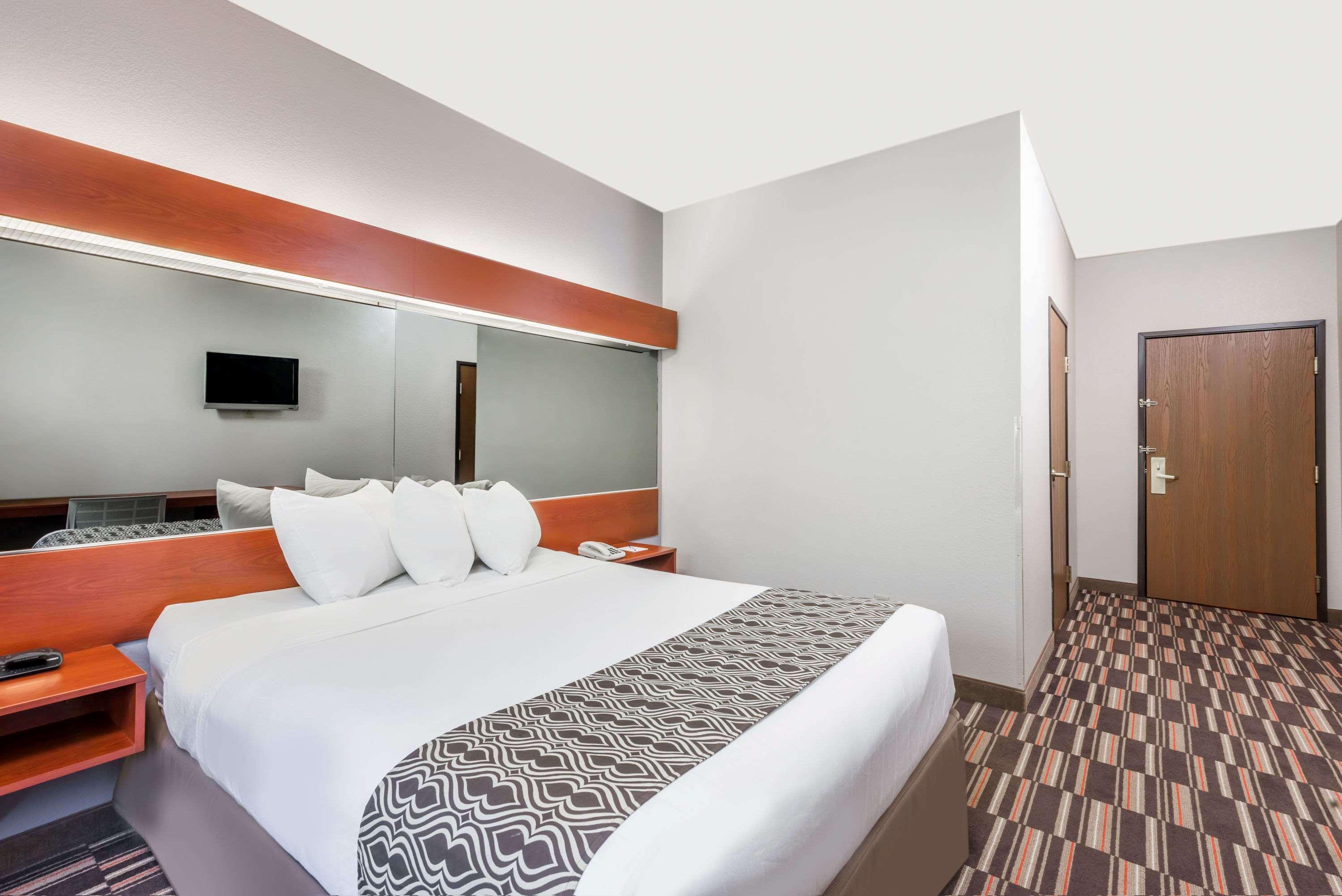 Sonesta Essential Morgantown Hotel Buitenkant foto